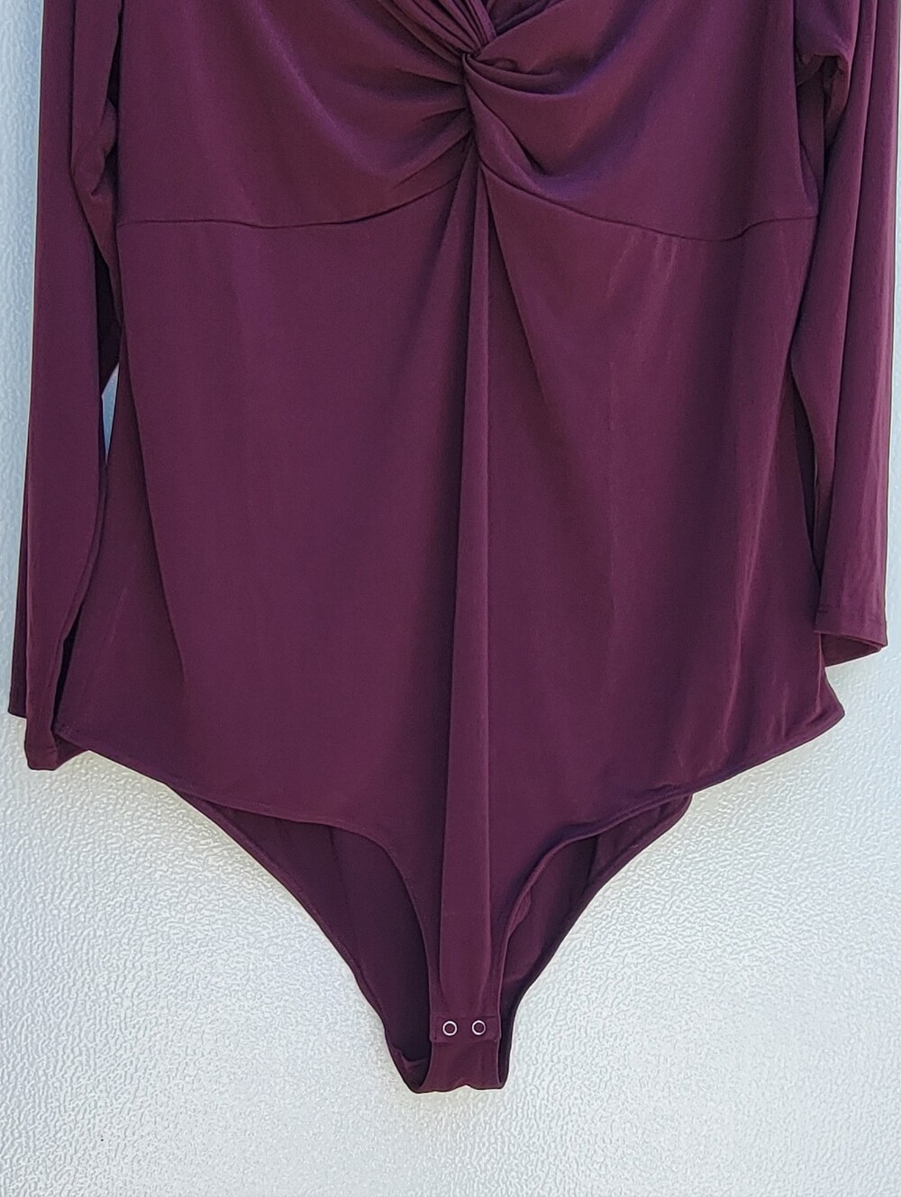 Torrid NWT Plum Twist-Front Long Sleeve Bodysuit Women SIZE 3. - Picture 5 of 8